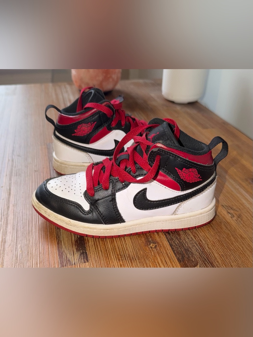 Jordan 1 Mid PS Gym Red Black Toe